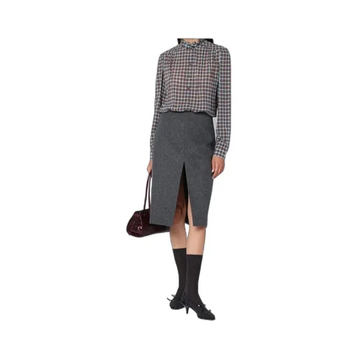 Long-Sleeved Checked Blouse