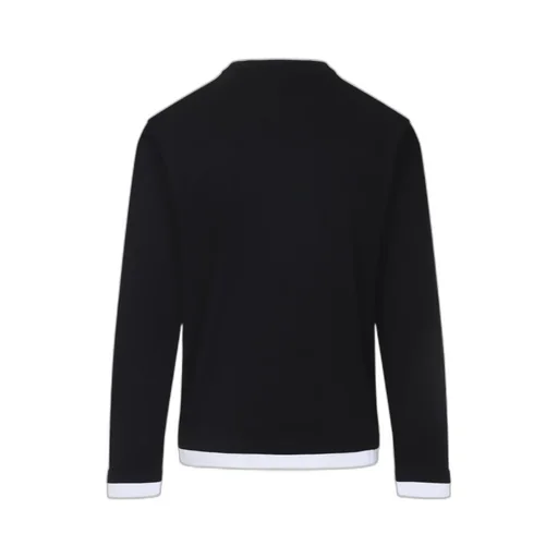 Double-Layered Long-Sleeved T-Shirt