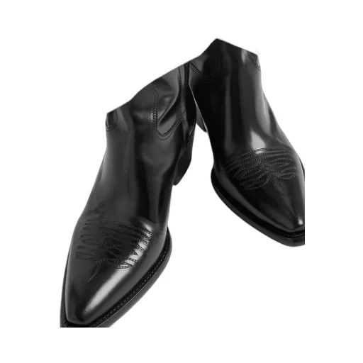 Logo Detailed Pointed Toe Boots