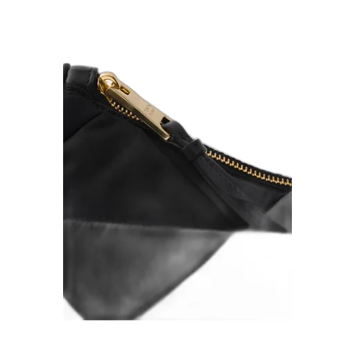 Quilted Zipped Shoulder Bag