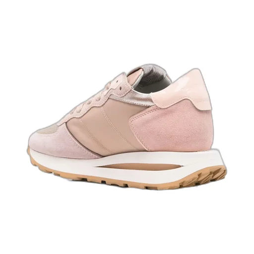 Round-Head Sneakers