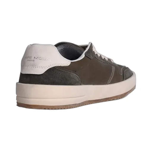 Nice Low-Top Sneakers