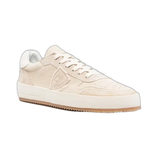 Nice Low-Top Sneakers
