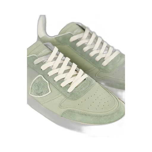 Nice Low-Top Sneakers