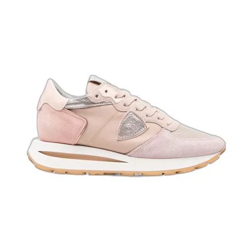 Round-Head Sneakers