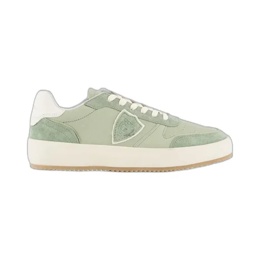 Nice Low-Top Sneakers