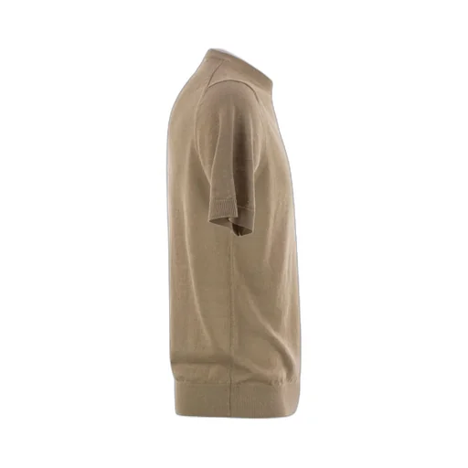 Short-Sleeved T-Shirt