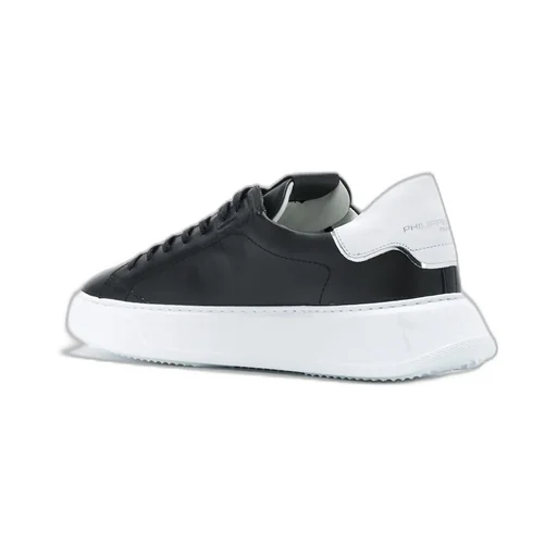 Low-Top Sneakers