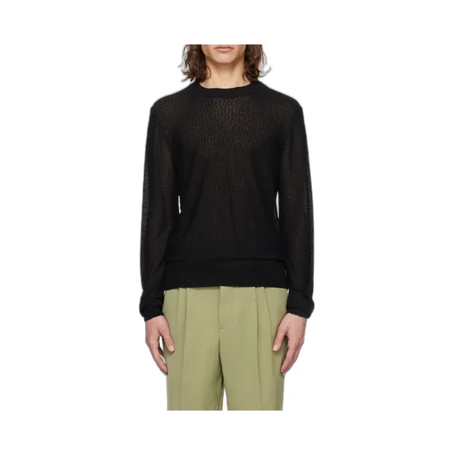 Round-Neck Long-Sleeved Sweater