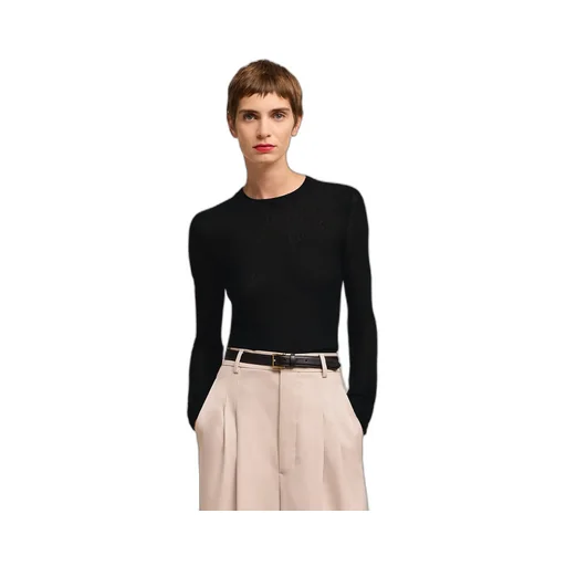 Circle-Necked Sweater