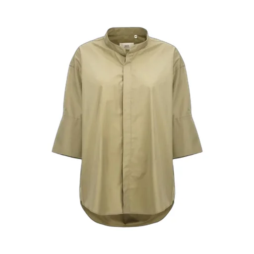 Button-Up Curved Hem Shirt