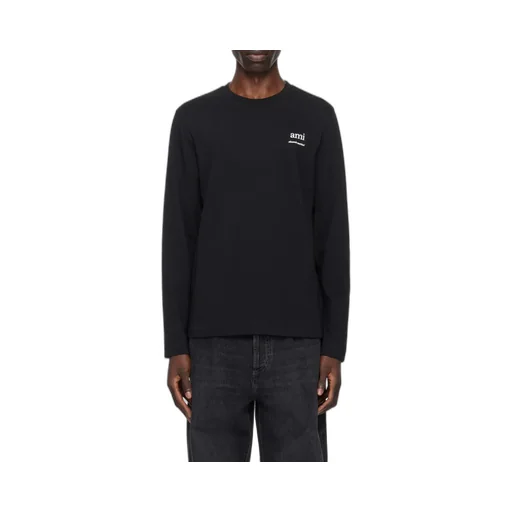 Long Sleeved Crewneck T-Shirt