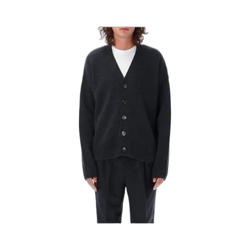 Long Sleeved Buttoned Cardigan