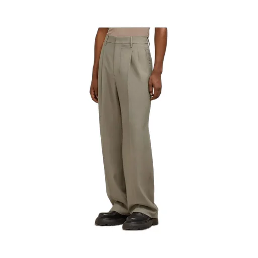 Pleat Detailed Straight-Leg Trousers
