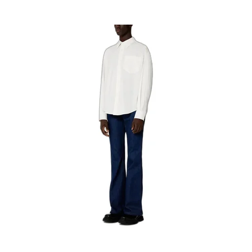 Buttoned Long-Sleeved Shirt