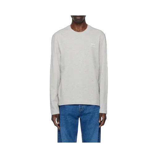 Long Sleeved Crewneck T-Shirt