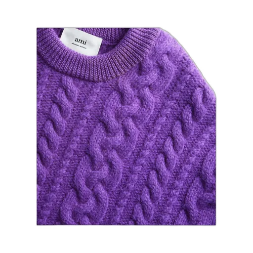 Cable-Knit Cropped Jumper