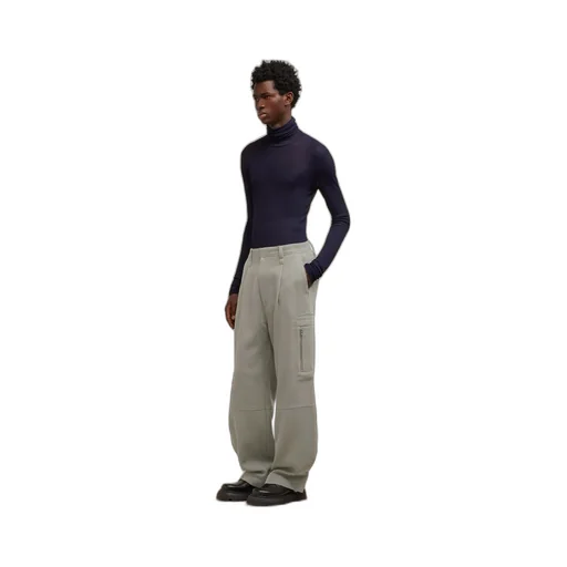 Pleated Wide-Leg Cargo Pants