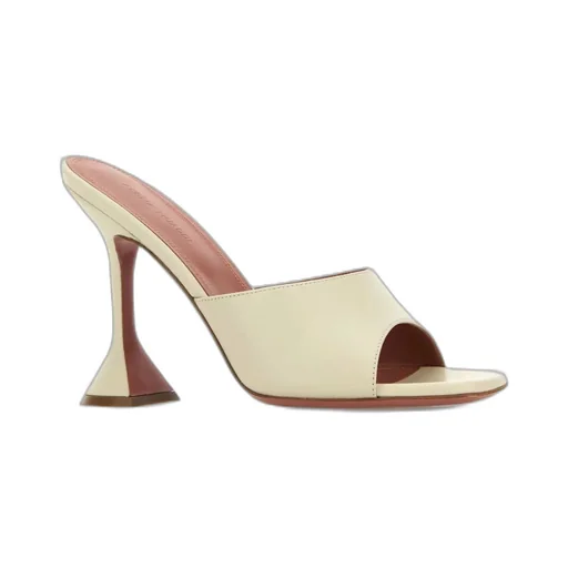Lupita Slipper 95