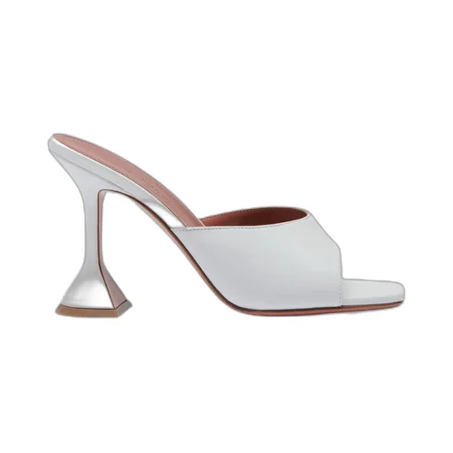Lupita Slipper 95
