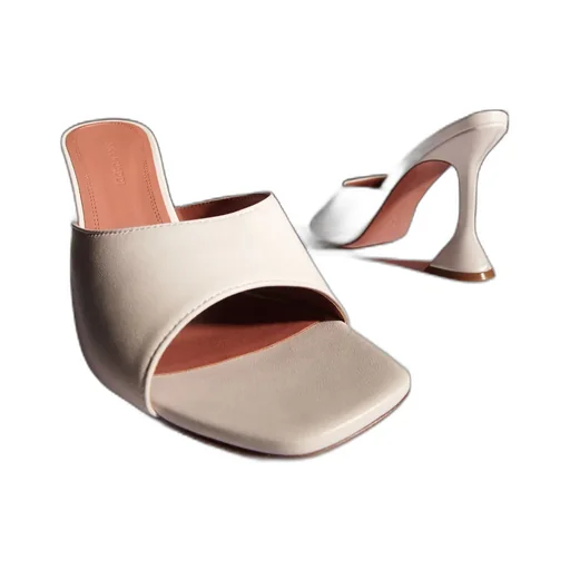 Lupita Slipper 95