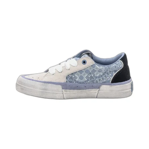 Classic Round Toe Low-Top Sneakers
