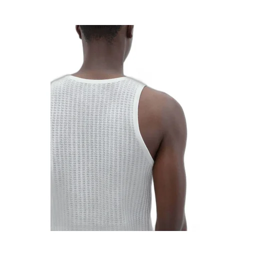 Waffle Suture Vest