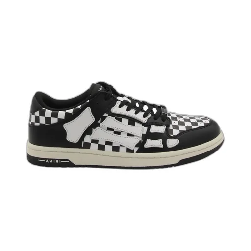 Low-Top Trainers