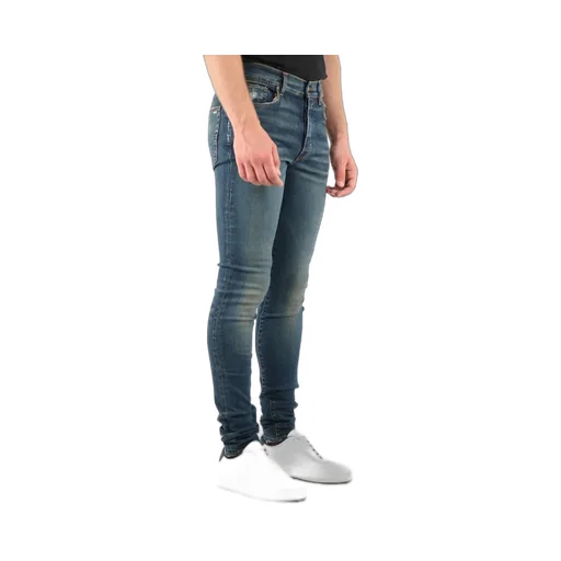 Light Wash Skinny Jeans