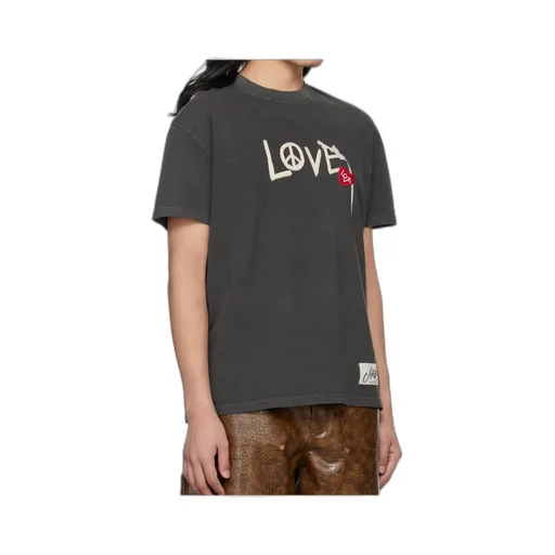 Love T-Shirt
