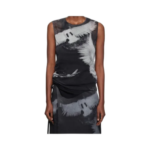 Sleeveless Vest