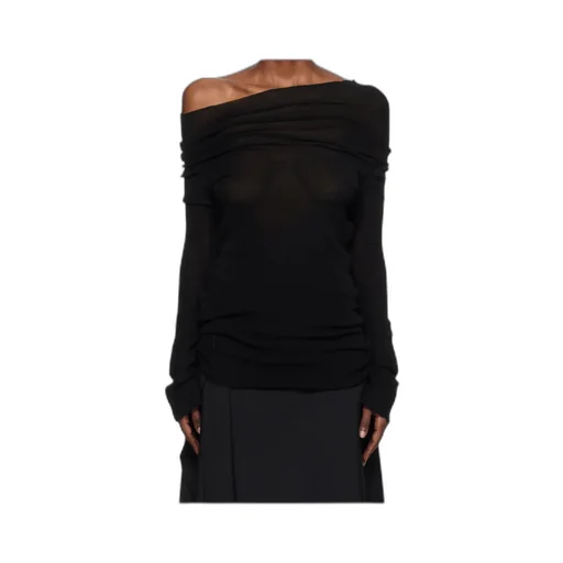 Long-Sleeved T-Shirt