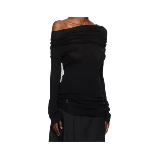 Long-Sleeved T-Shirt