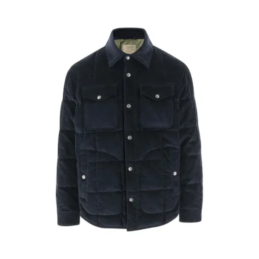 Buttoned Long-Sleeved Shirt