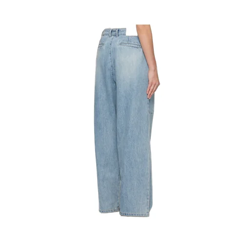 Wide-Leg Jeans