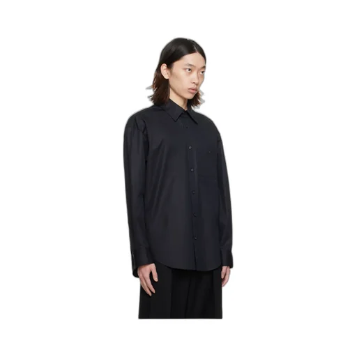 Point-Neck Long-Sleeved Shirt