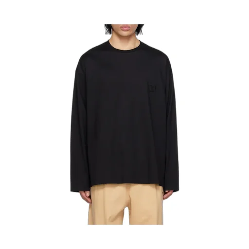 Long-Sleeved T-Shirt