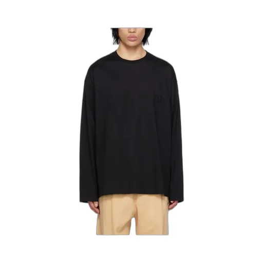 Long-Sleeved T-Shirt