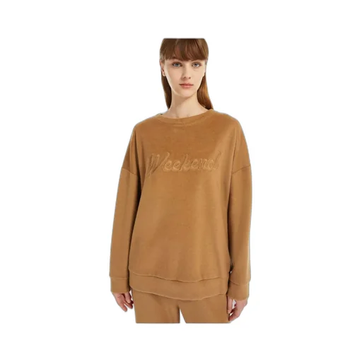 Round-Necked Sweater
