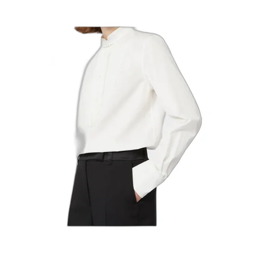 Button-Up Long-Sleeved Shirt