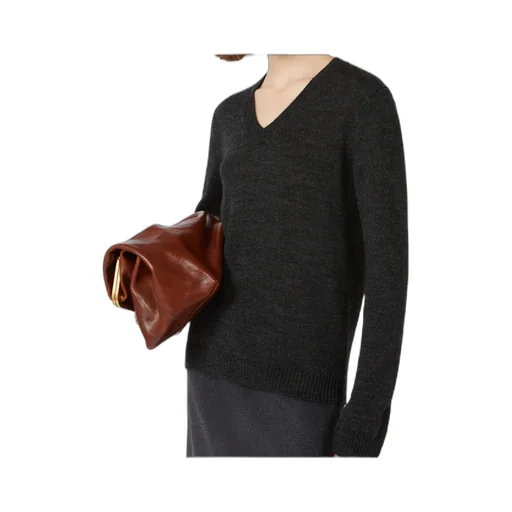 Long-Sleeved Pullover