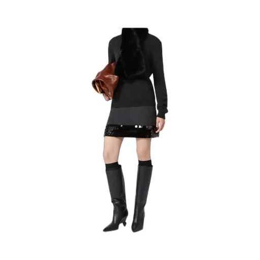 Long-Sleeved Pullover
