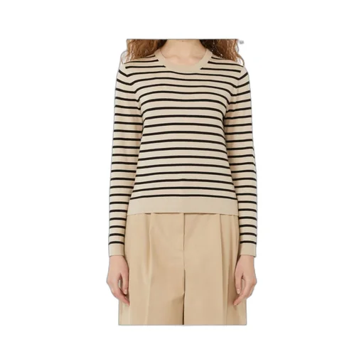 Long-Sleeved T-Shirt