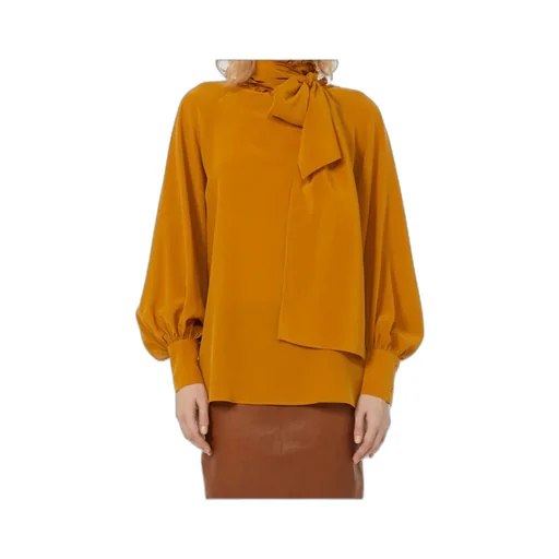Long-Sleeved Top