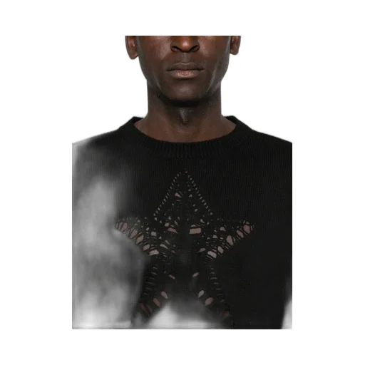Long-Sleeved Sweatshirt