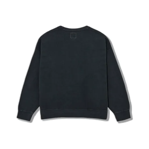Long-Sleeved Sweatshirt
