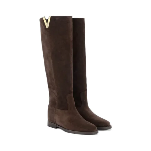 V-Shaped Logo High Boots