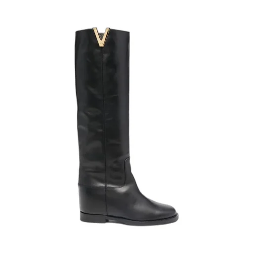 Cut-Out Logo Plaque Boots