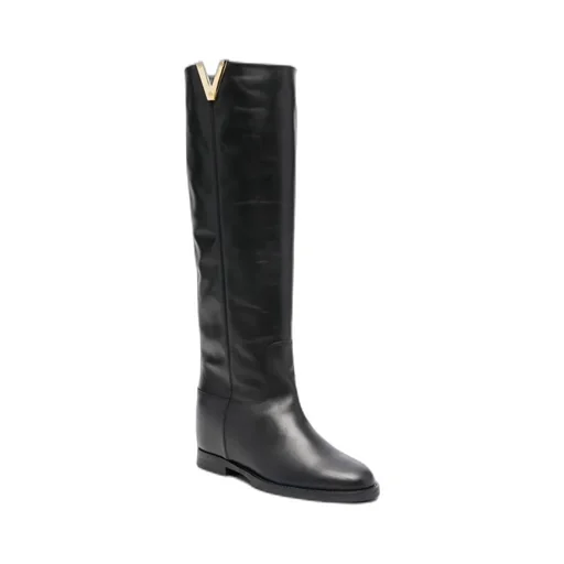 Cut-Out Logo Plaque Boots