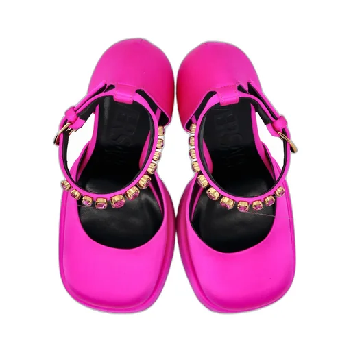 Medusa Head Charm Satin Platform Pumps